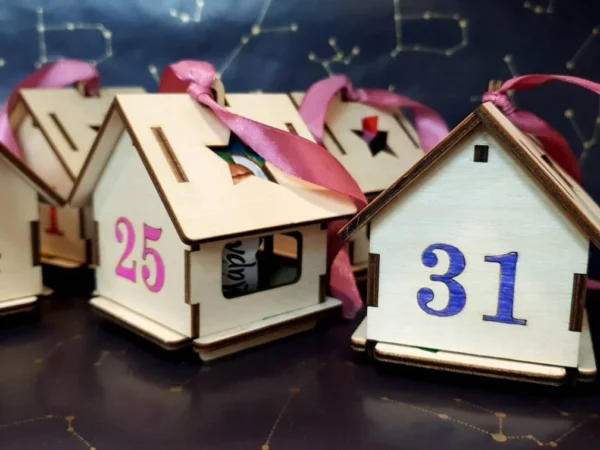 monster house, halloween decoration, halloween box, monster box, halloween garland, Christmas garland, garland lights, wooden box, garland decor, Christmas decoration, party decoration, laser cut file, garland for led