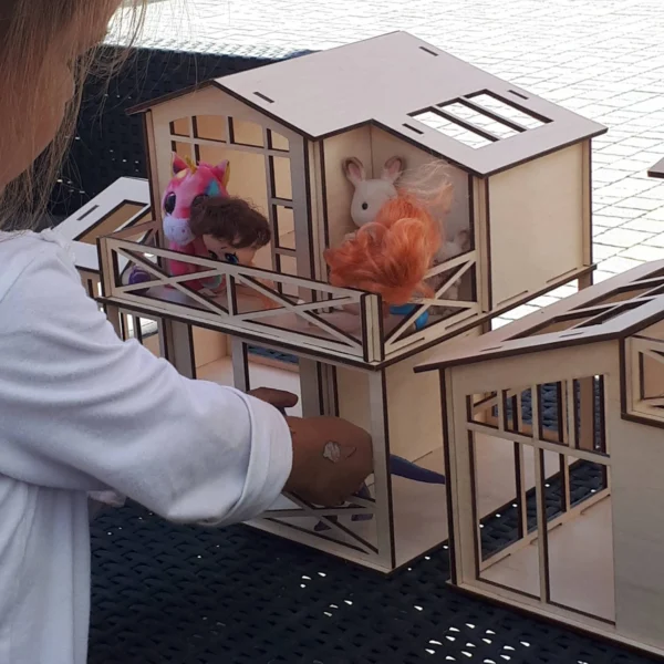 Wooden Dollhouse 1 12 scale Kit